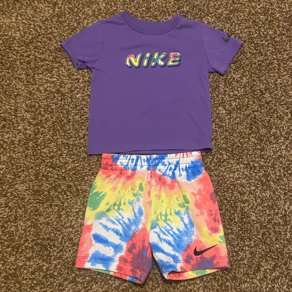 Nike toddler girl set